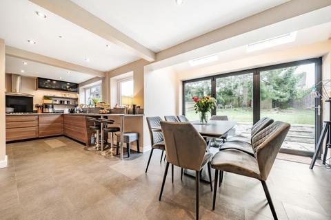 10 Chetwode, Overthorpe, Banbury, OX17 2AB