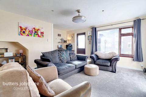3 bedroom terraced house for sale, Peveril Walk, Macclesfield