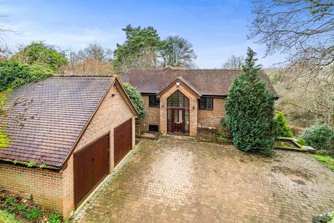 41a Bridgefield, Farnham, GU9 8AW