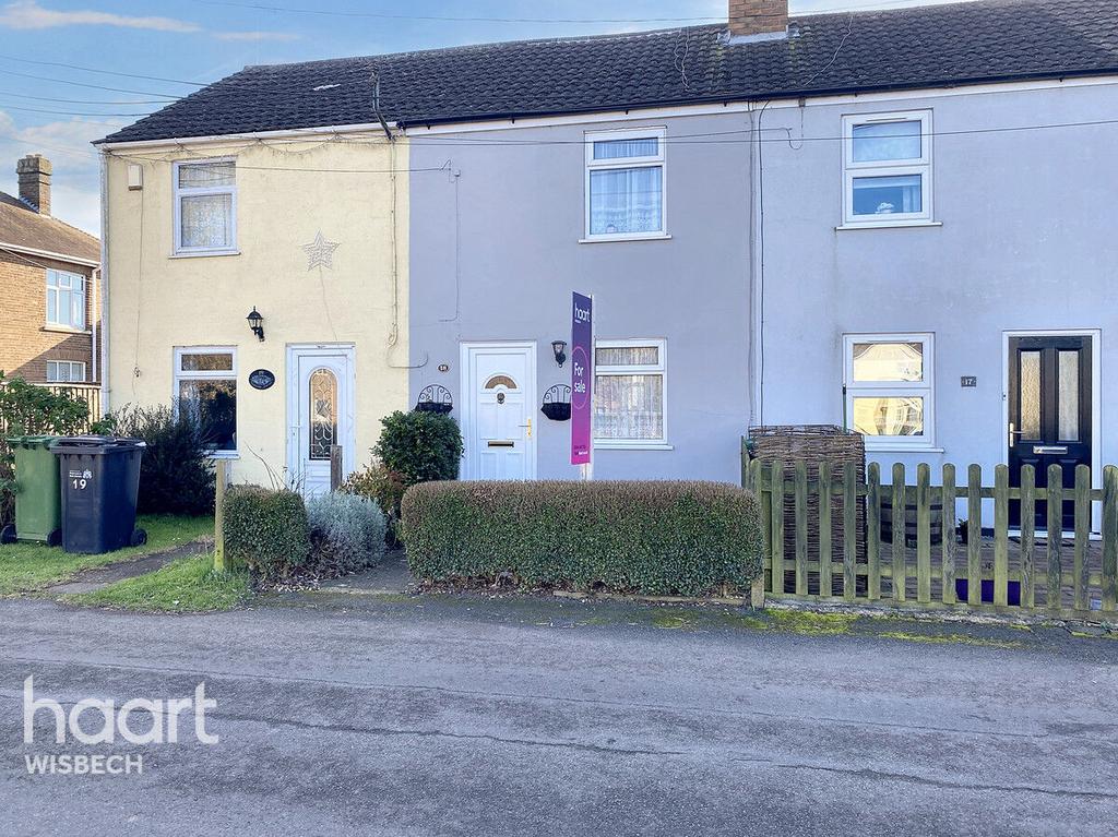 Well Creek Road, Outwell 2 bed terraced house for sale £180,000