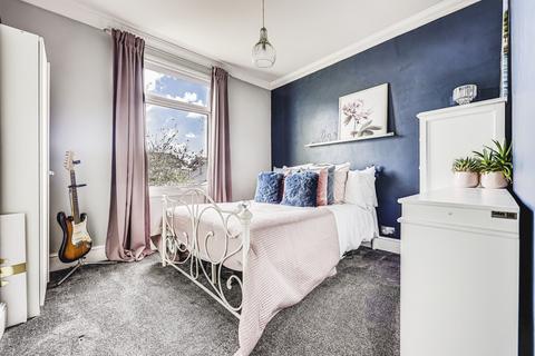 6a Alexandra Road, Leigh-on-sea, SS9 1QD