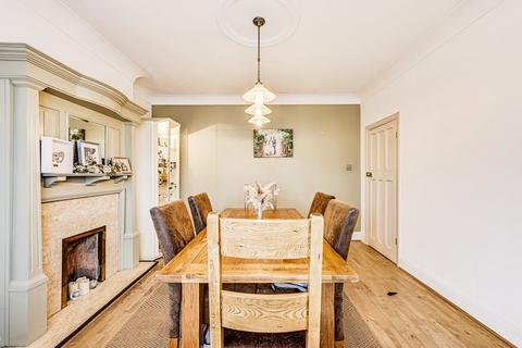 37 Thorpedene Gardens, Shoeburyness, Southend-on-sea, SS3 9JE