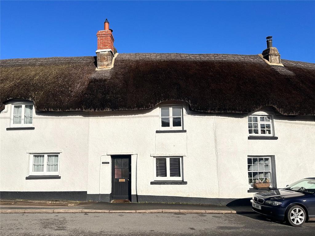 Sticklepath, Okehampton 2 bed terraced house for sale £250,000
