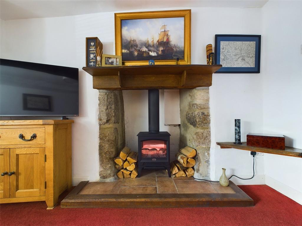 Sticklepath, Okehampton 2 bed terraced house for sale £250,000