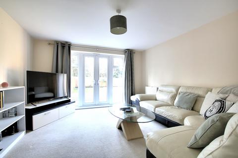 3 bedroom semi-detached house for sale, West Totton, Southampton