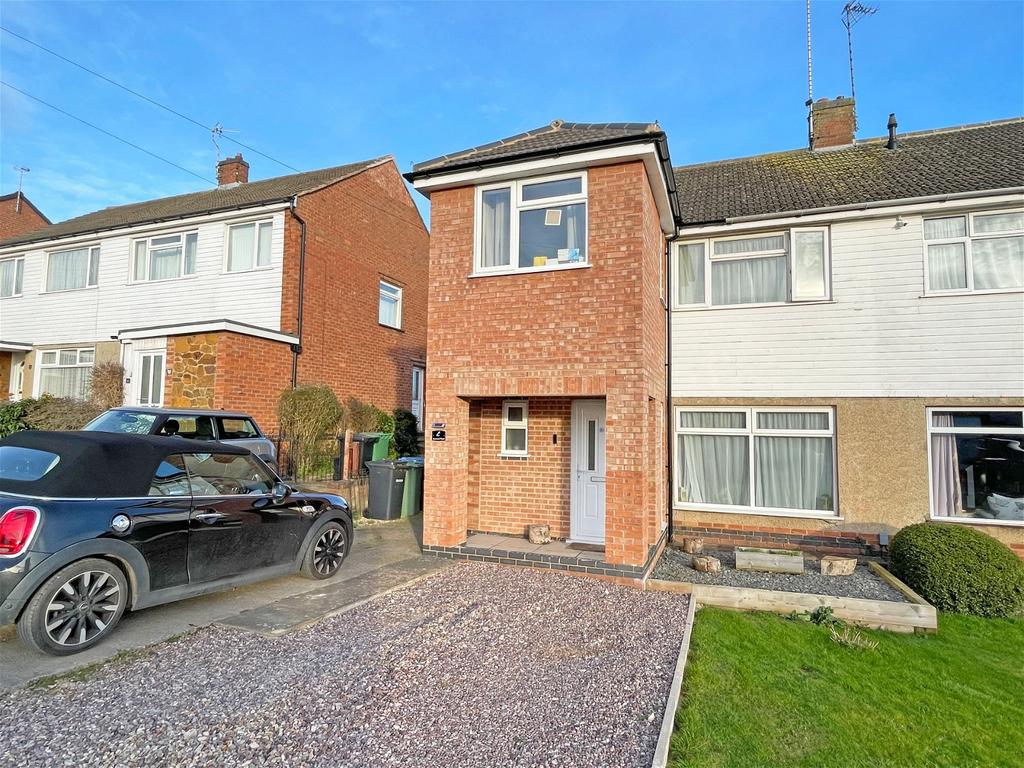 Sherrard Road, Market Harborough... 3 bed semidetached house for sale