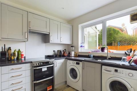 3 bedroom detached house for sale - Upper Brighton Road, Worthing BN14 9JS