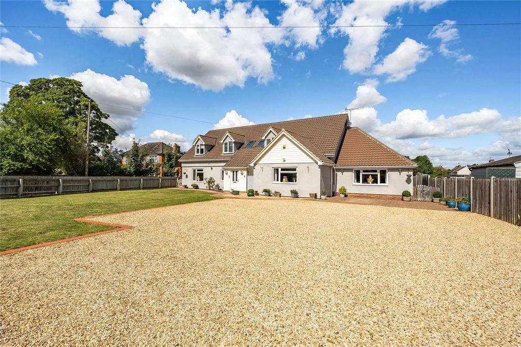 Heath Road, Thurston, Bury St Edmunds, Suffolk, IP31 5 bed detached