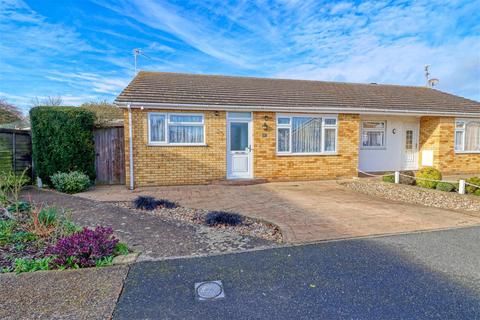 22 Bembridge Close, Clacton-on-sea, CO15 4QF