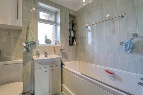 22 Bembridge Close, Clacton-on-sea, CO15 4QF