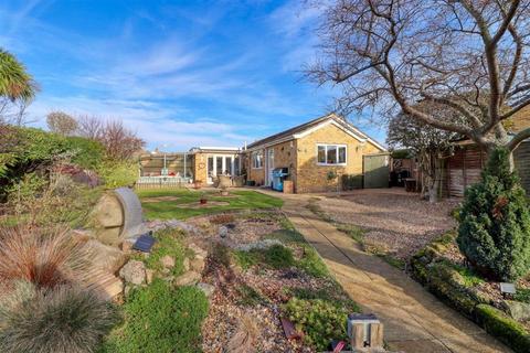 22 Bembridge Close, Clacton-on-sea, CO15 4QF