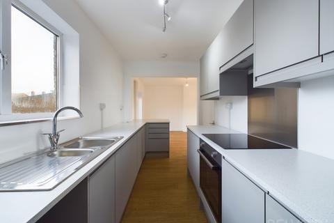 3 bedroom semi-detached house to rent, Bunbury Road, Bury St Edmunds, IP32
