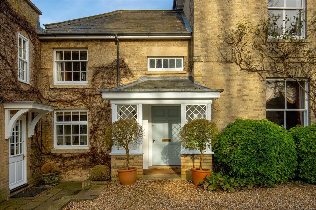 Higham Road, Tuddenham, Bury St. Edmunds, Suffolk, IP28 7 bed detached