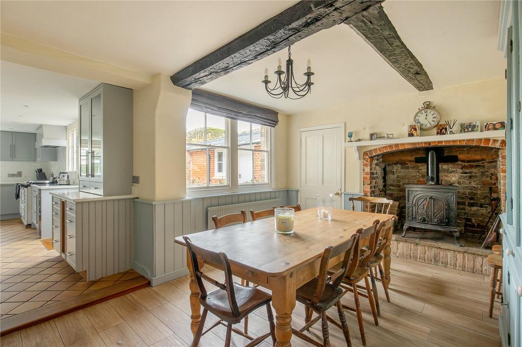 Breakfast Room