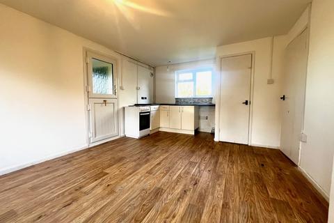 3 bedroom semi-detached house to rent - Roamwood Cottages, Stowmarket IP14