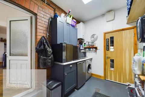 39 Cavendish Vale, Nottingham, NG5 4DS