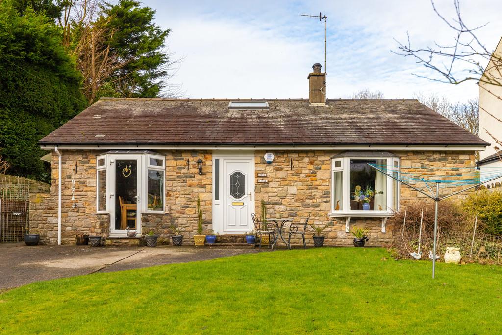 Bank Close, Priest Hutton, Carnforth, Lancashire, LA6 1JL 4 bed
