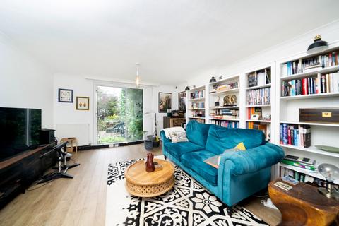 3 bedroom detached house for sale, Wentworth Road, London NW11