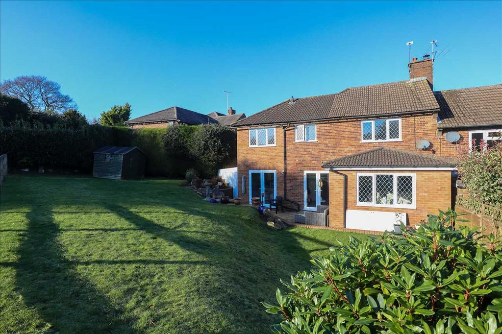 Barnfield Close 4 bed semidetached house for sale £625,000