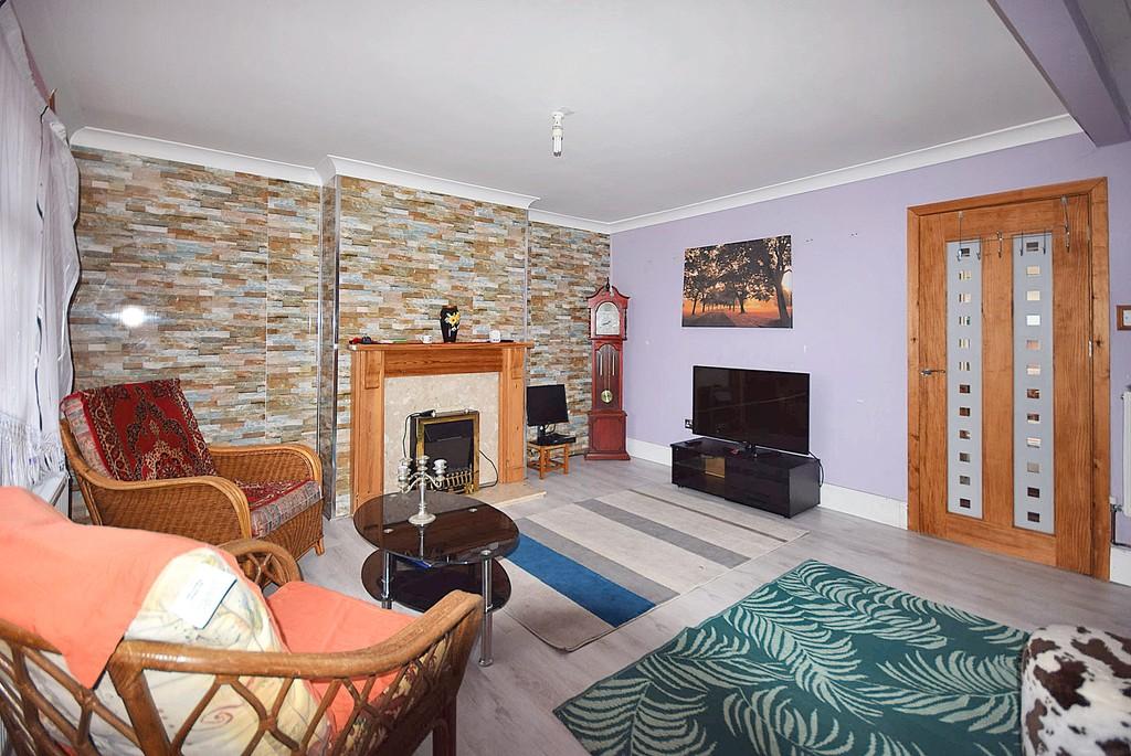 Abbotts Place, Abbey Hulton, StokeonTrent 3 bed semidetached house