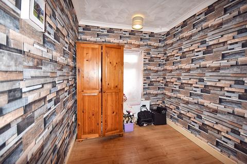 12 Abbotts Place, Stoke-on-trent, ST2 8ED