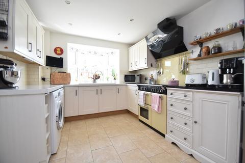 4 bedroom detached house for sale, Cavendish Road, Clare