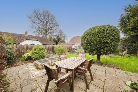 7 Derby Close, Hildenborough, Tonbridge, TN11 9JU