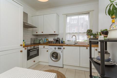 2 bedroom maisonette for sale - Rugby Place, Brighton BN2
