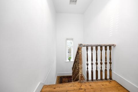 8 Bear Road, Brighton, BN2 4DA