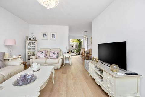 12 Barry Walk, Brighton, BN2 0HP