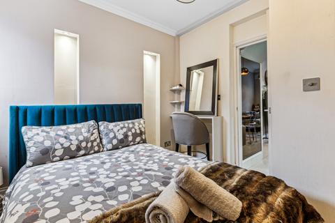 1 bedroom flat to rent, Earlsfield Road, London