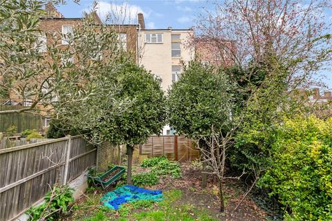 3 bedroom flat to rent, Hazelville Road, Archway, London