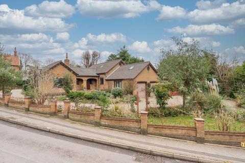 Morlands Borrow Road, Lowestoft, NR32 3PW