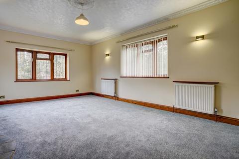 Morlands Borrow Road, Lowestoft, NR32 3PW