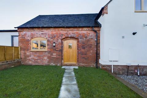 3 bedroom barn conversion for sale, Lullington Road, Coton-in-the-Elms