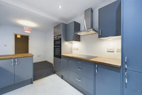 37 Denton Road, Burton-on-trent, DE13 0PZ