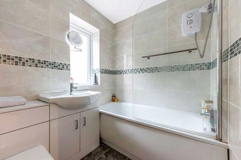 Flat 7, Sandalwood House Longlands Road, Sidcup, DA15 7NB