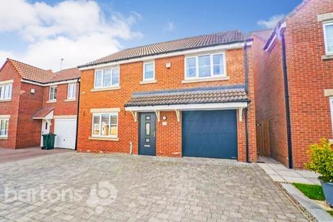 5 bedroom detached house for sale - Churchfield Drive, Wickersley
