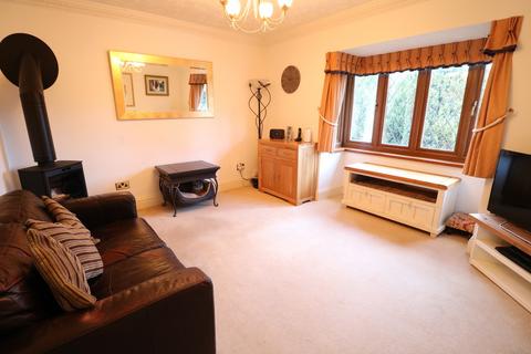 55 Birchy Close, Shirley, Solihull, B90 1QL