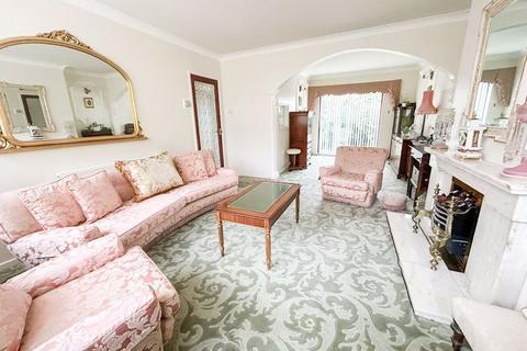 90 Bankside Crescent, Sutton Coldfield, B74 2JA