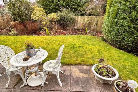 2 bedroom end of terrace house for sale - Buckingham Mews, Sutton Coldfield, B73 5PR