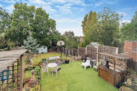 118 Elizabeth Road, Sutton Coldfield, B73 5AS