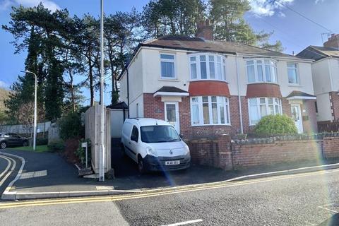 17 Wenham Place, Neath, SA11 3AH