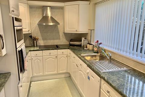17 Wenham Place, Neath, SA11 3AH