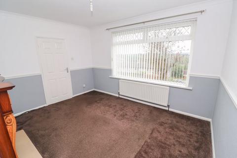 2 bedroom terraced house for sale, Briar Close, Blaydon