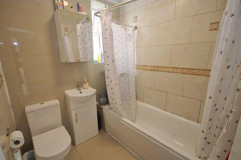 7, Peel Court Ravenor Park Road, Greenford, UB6 9LX