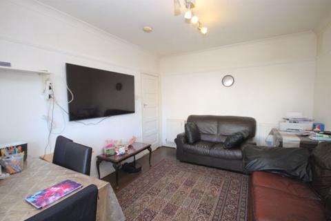7, Peel Court Ravenor Park Road, Greenford, UB6 9LX
