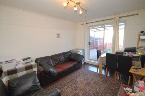 7, Peel Court Ravenor Park Road, Greenford, UB6 9LX