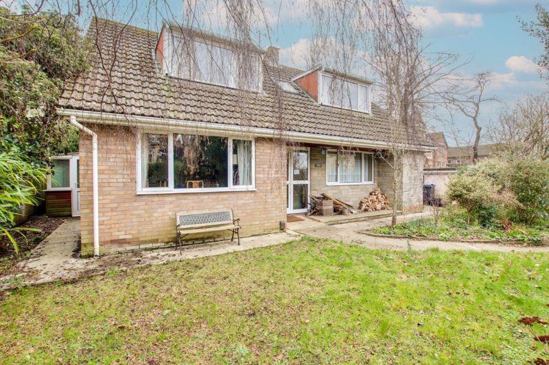 Wingfield Road, Trowbridge 4 bed detached house for sale £375,000
