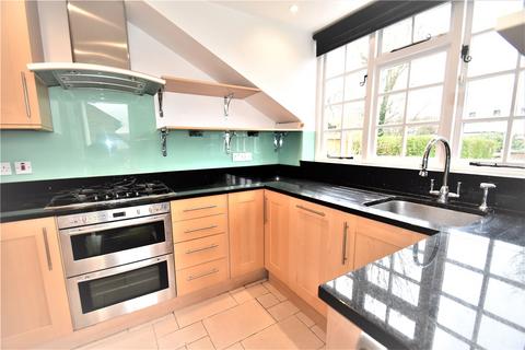 4 bedroom semi-detached house for sale, Winscombe Crescent, London, W5